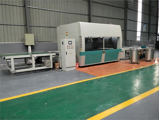 Đối với xử lý bề mặt 0-3m / Min Speed Coat Spray Coating Machine Of 1000mm Chiều dài máy móc tối thiểu Và 300mm chiều rộng phun