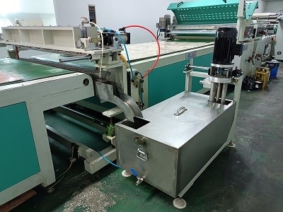 Kết quả sơn hoàn hảo với độ chính xác sơn ± 0.02mm Máy sơn rèm