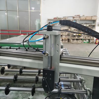 Hiệu suất cao không bị nếp nhăn dễ vận hành Máy làm mỏng phim tốc độ cao