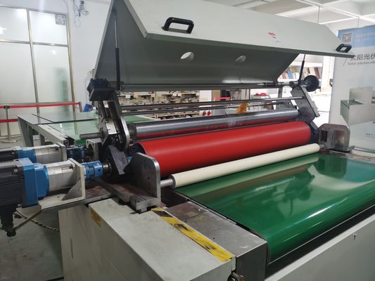 Máy sơn kính cuộn phim AR chính xác tiên tiến Kính quang điện mặt trời, Kính tường rèm