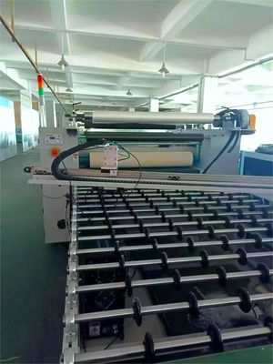 Máy phủ UV và chuyển bọc chìa khóa để in sôi động