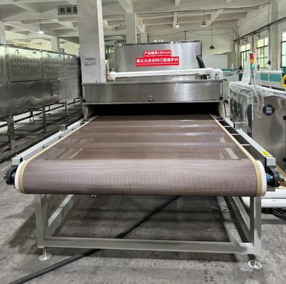 Các giải pháp sấy khô trong lò vi sóng tùy chỉnh: Sấy khô bên trong chính xác cho đúc bột, trái cây và tấm gỗ