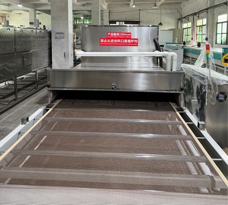 lò sấy vi sóng công nghiệp với hệ thống sưởi ấm khối lượng liên tục loại dây đai và đầu ra năng lượng tùy chỉnh