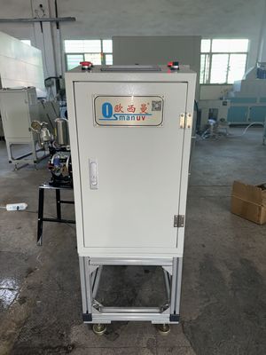 Máy sơn quay đơn trạm cho hộp thức ăn đúc bột R & D - Tốc độ có thể lập trình 100-10,000 RPM với các thiết bị tùy chỉnh cho phát triển công thức