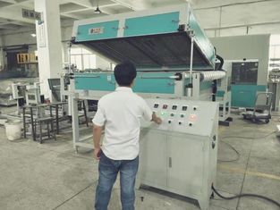 5m / phút Điều khiển BKC Máy sấy hồng ngoại bằng thép không gỉ Máy tính Màu trắng