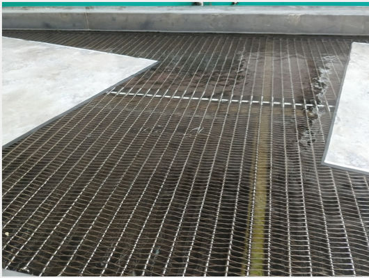 Máy băng tải bằng thép không gỉ W1320mm 1m / phút / Băng tải lưới