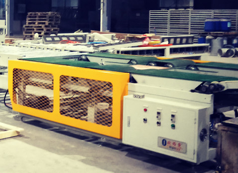 Máy sơn UV tự động xoay 90deg cho tấm xi măng