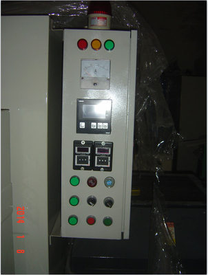 2.0°C/min Tốc độ sưởi ấm Nhiệt độ không đổi lò với ± 0,5°C Độ đồng nhất nhiệt độ