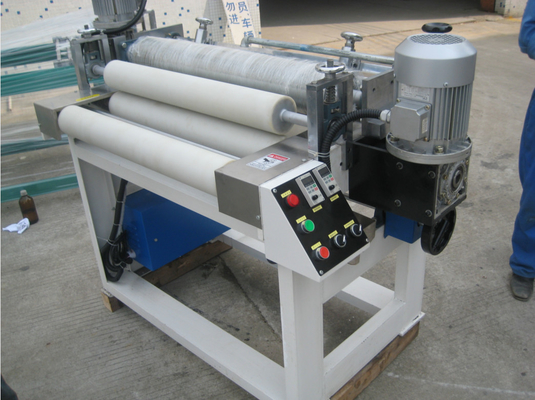 Máy sơn xịt Semi Automatic Machine công nghệ tiên tiến cho lớp phủ cao cấp với Máy sơn xịt