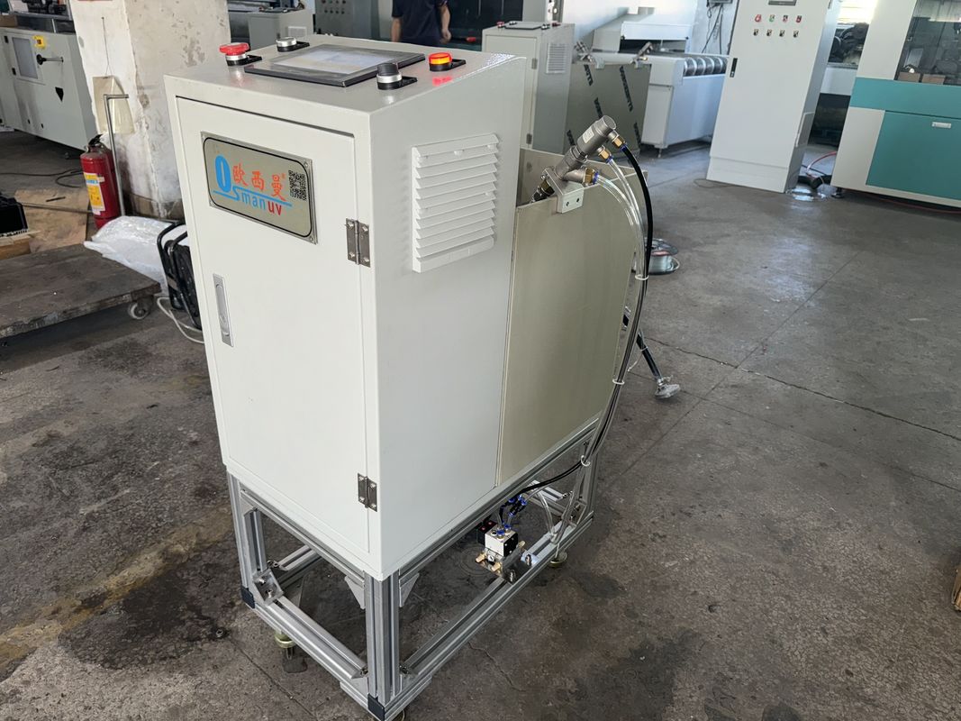 Cao độ tin cậy và hiệu quả quay lớp phủ UV Máy sơn nhỏ gọn cho lớp phủ hoàn hảo