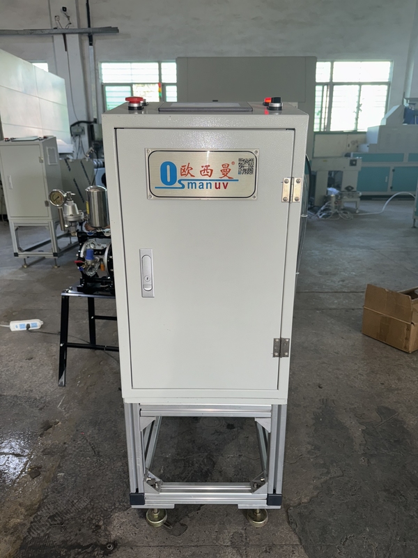 Máy sơn quay đơn trạm cho hộp thức ăn đúc bột R & D - Tốc độ có thể lập trình 100-10,000 RPM với các thiết bị tùy chỉnh cho phát triển công thức