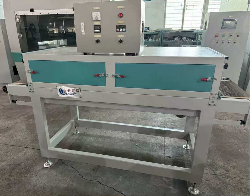 Hệ thống sấy hồng ngoại quy mô phòng thí nghiệm cho lớp phủ bột giấy đúc – Lò thí nghiệm nhỏ gọn