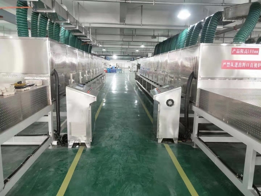 Máy sấy microwave chân không 17530mm × 1600mm × 1100mm để kiểm soát nhiệt độ chính xác ở 80C