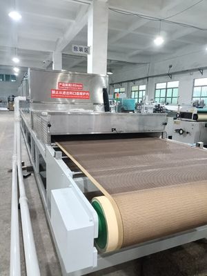 Đường dây sản xuất sấy nước dựa trên vi sóng Servo Motor