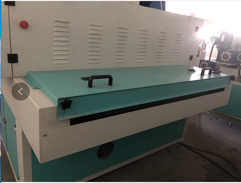 Máy sơn lăn Uv 10m / phút, Máy sơn và bảo dưỡng Uv 3KW