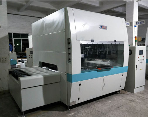 Hệ thống điều khiển PLC / HMI Máy phun sơn áp suất 3bar Tùy chỉnh 3 mm